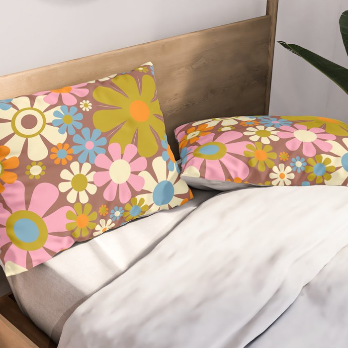 Cheerful Groovy Retro Garden Flowers 60s 70s Floral Pattern Pillow Sham Gallery Image 2