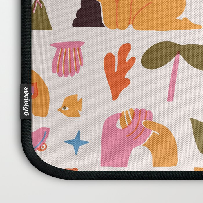 Daydreams Laptop Sleeve Gallery Image 3