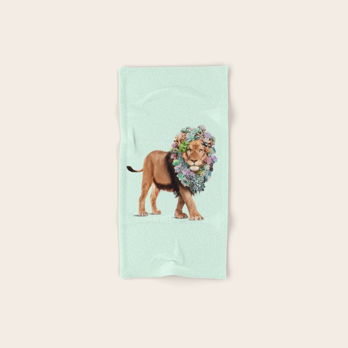 SUCCULENT LION Bath Towel Gallery Image 1