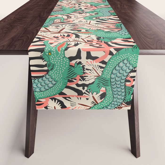 BAZAAR MAXIMA GATOR Table Runner Gallery Image 1