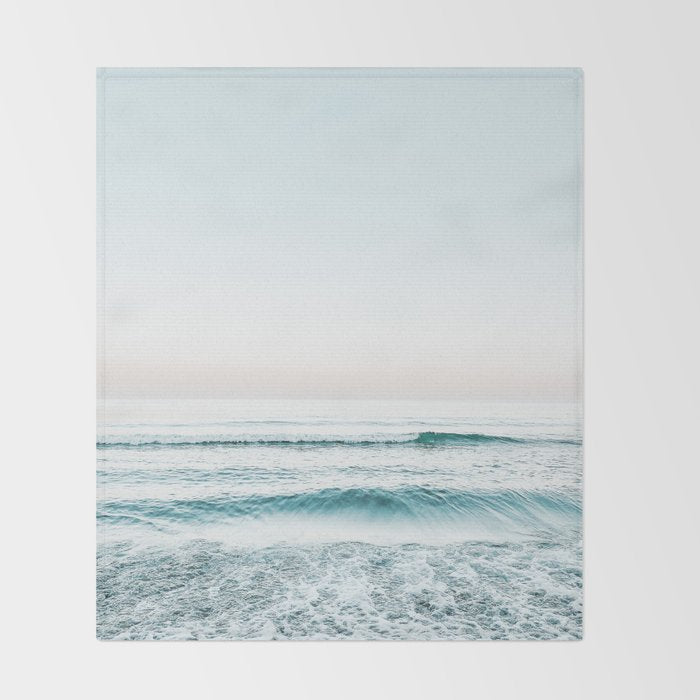 Santa Barbara Beach Throw Blanket Gallery Image 2