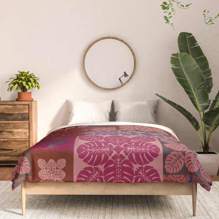 Hawaiian quilt Monstera pattern in maroon Comforter Gallery Image 3