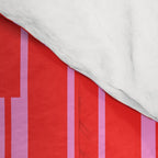 Bright Geo Chain Block Stripe Vertical Pattern in Preppy Pink and Red Comforter Gallery Image 4