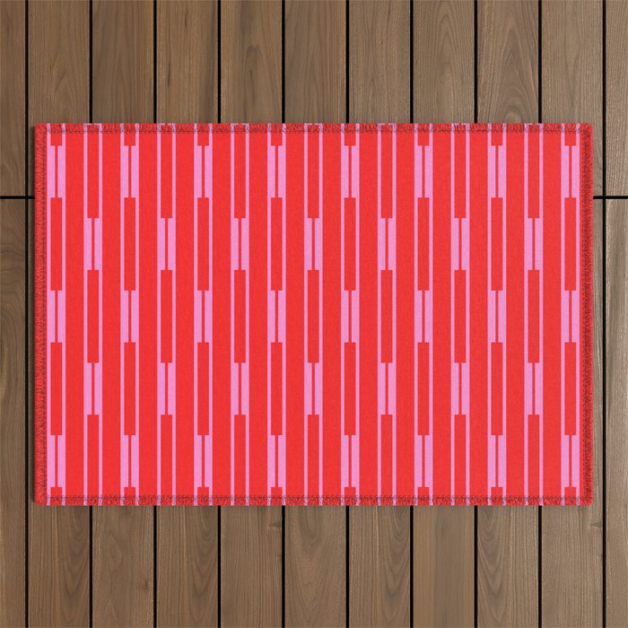 Bright Geo Chain Block Stripe Vertical Pattern in Preppy Pink and Red Outdoor Rug Gallery Image 1