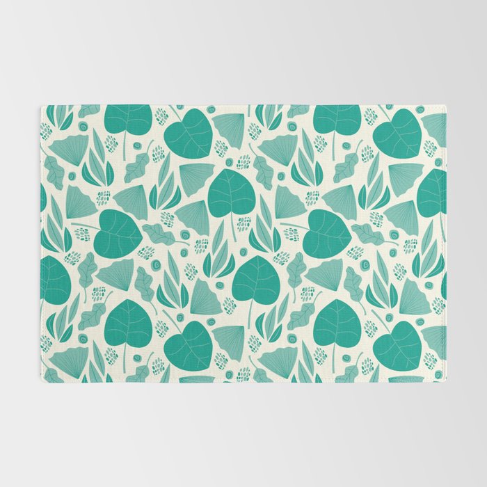 Green leaves pattern Rug Gallery Image 2