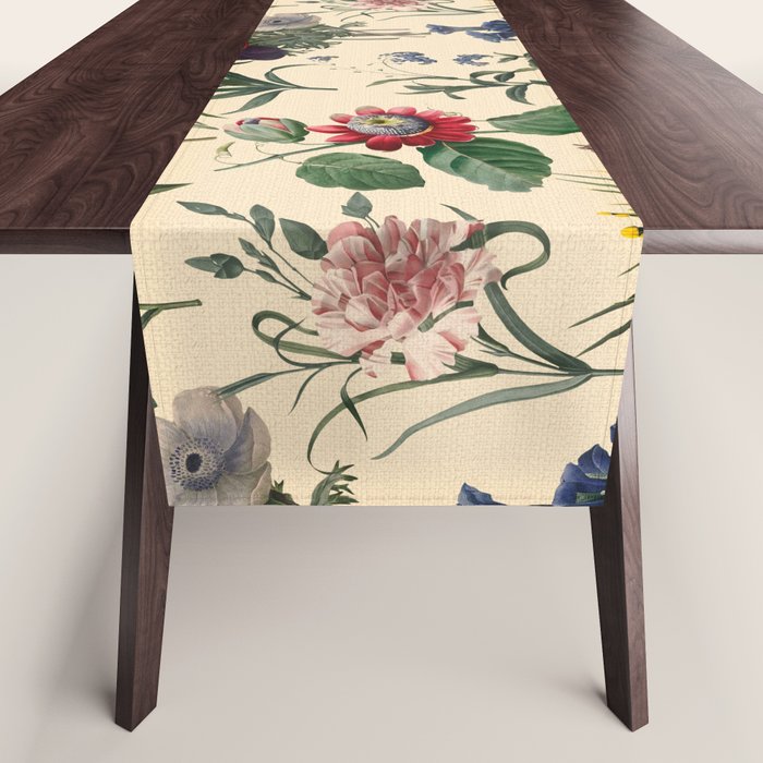 Secret Garden V Table Runner Gallery Image 1