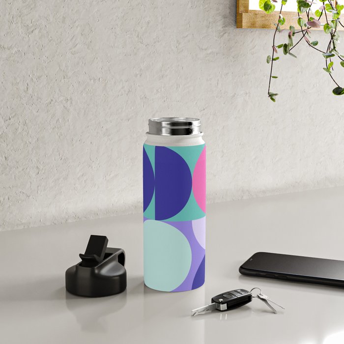 Future Retro 01A Water Bottle Gallery Image 4