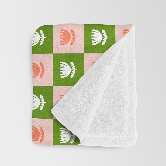 Retro Checkered Tulips Pattern - Pink and Green Throw Blanket Gallery Image 3
