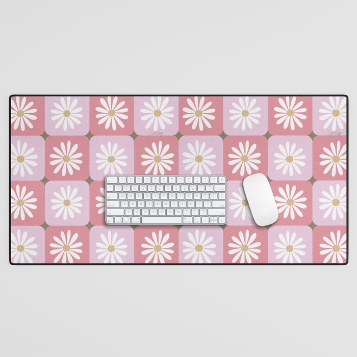 Checkered Daisies - Blush & Gold Desk Mat Gallery Image 1