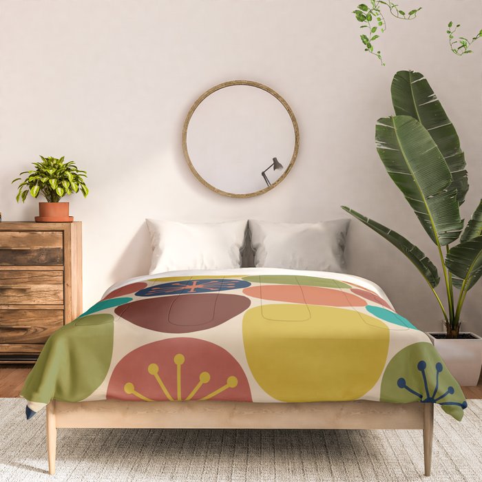 Midcentury Modern Atomic Dot Semi Pattern in Mustard, Olive, Orange, Turquoise, Blue, and Beige Comforter Gallery Image 3