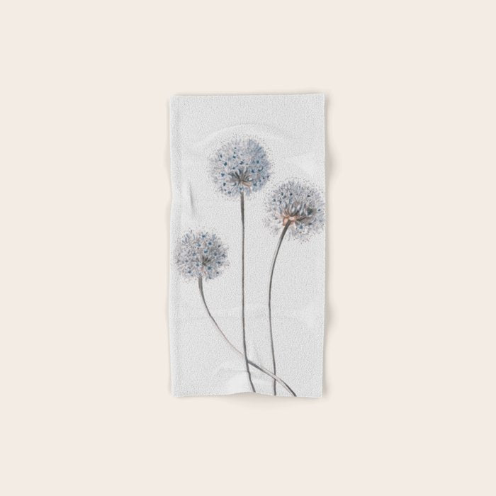 Dandelion 2 Bath Towel Gallery Image 1