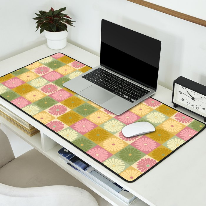 Retro Flowers Check Pattern XVII Desk Mat Gallery Image 2