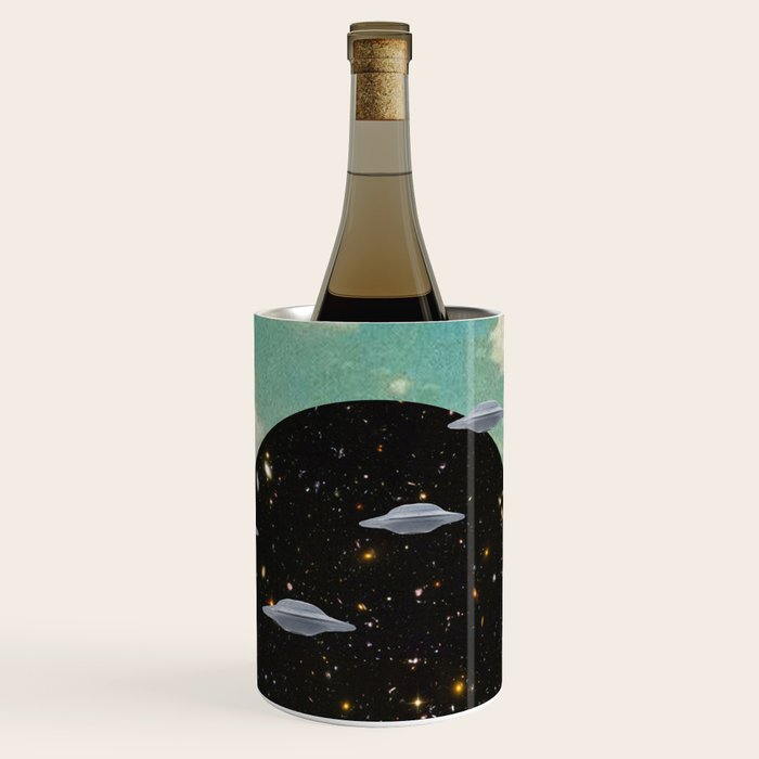Alien Escapade Wine Chiller Gallery Image 1
