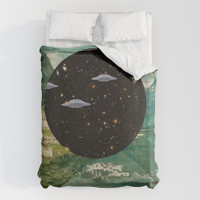 Alien Escapade Duvet Cover Gallery Image 1