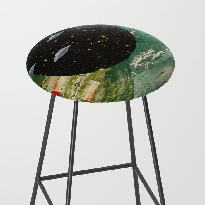 Alien Escapade Stool Gallery Image 2