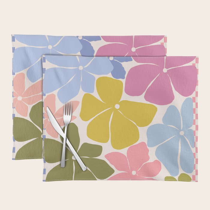 Checkered Carefree Blooms Placemat Gallery Image 1