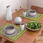 Pink Daisy Pattern - Green Placemat Gallery Image 2