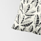 Wildlife Safari Laeves black ´n white Pillow Sham Gallery Image 4