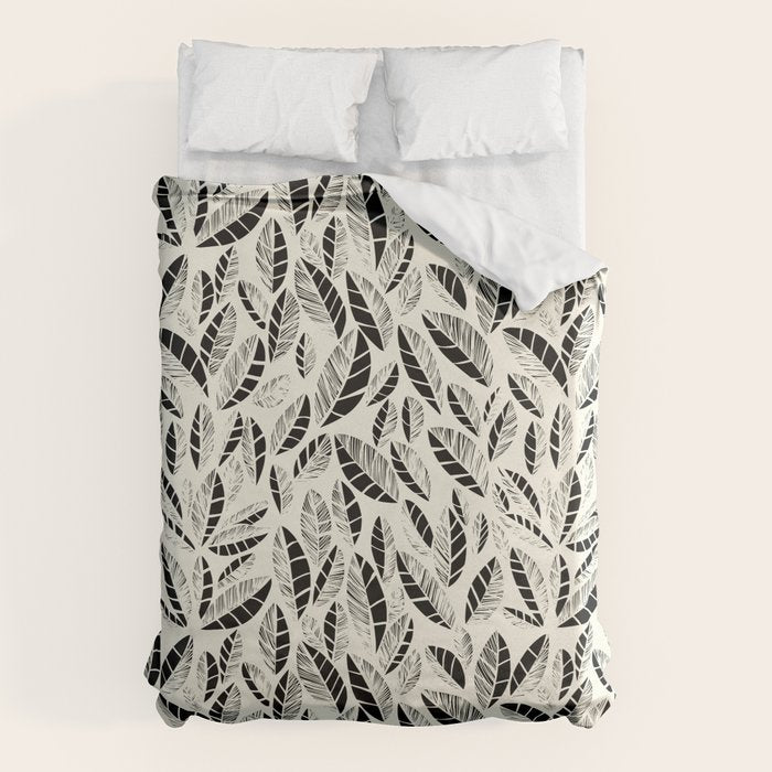 Wildlife Safari Laeves black ´n white Duvet Cover Gallery Image 6