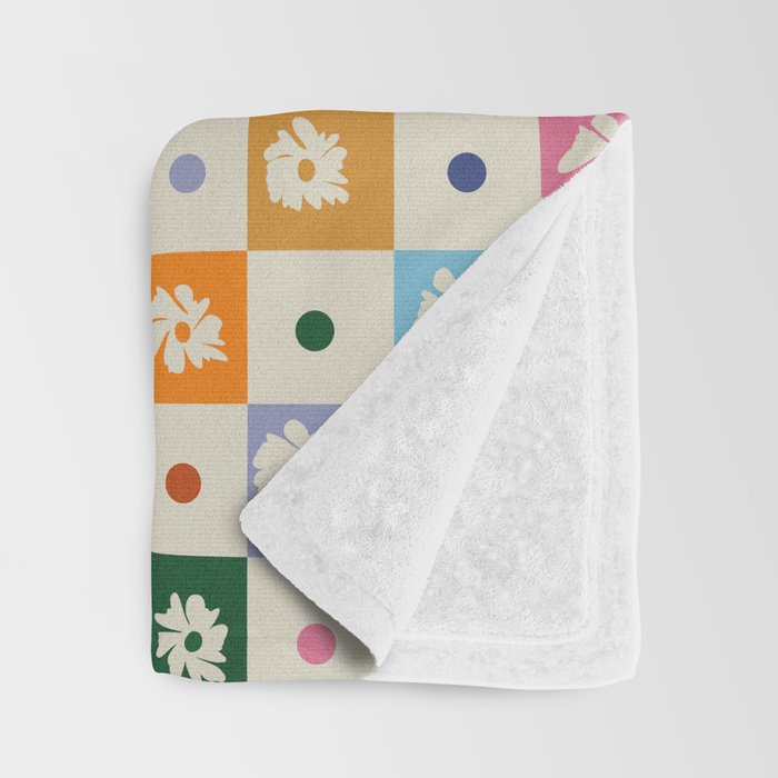 Retro floral checkerboard Throw Blanket Gallery Image 3