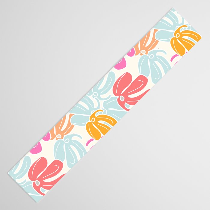 Retro Floral Spring Table Runner Gallery Image 3