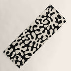 The Coral Yoga Mat Gallery Image 1