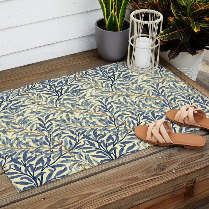 William Morris "Willow Bough" 4. Outdoor Rug Gallery Image 2