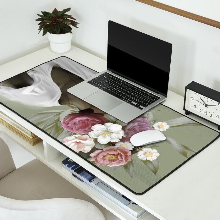 Bloom 9 Desk Mat Gallery Image 2