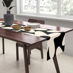 Daisy Time Retro Scandinavian Floral Pattern Black Almond Cream Table Runner Gallery Image 2