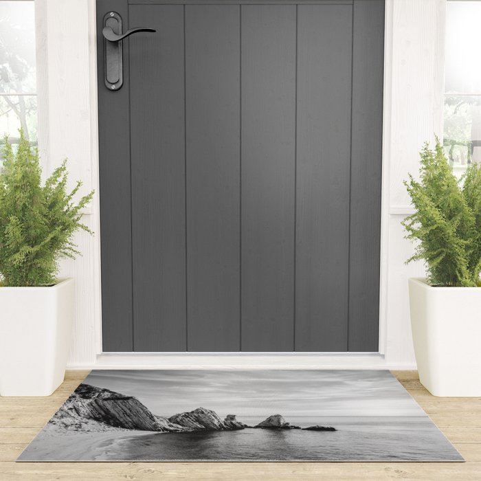 Black and White Ocean Welcome Mat Gallery Image 3