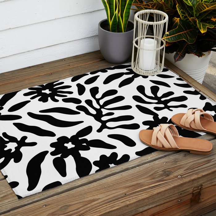 Black and white flower nature pattern Outdoor Rug Gallery Image 2