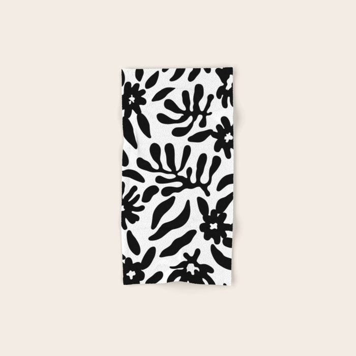 Black and white flower nature pattern Bath Towel Gallery Image 1