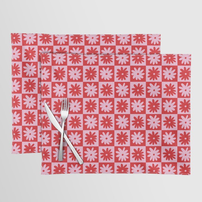 Pink & Red Checkerboard Flower Pattern Placemat Gallery Image 1