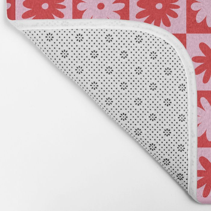 Pink & Red Checkerboard Flower Pattern Bath Mat Gallery Image 2