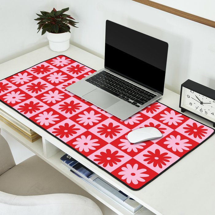 Pink & Red Checkerboard Flower Pattern Desk Mat Gallery Image 2