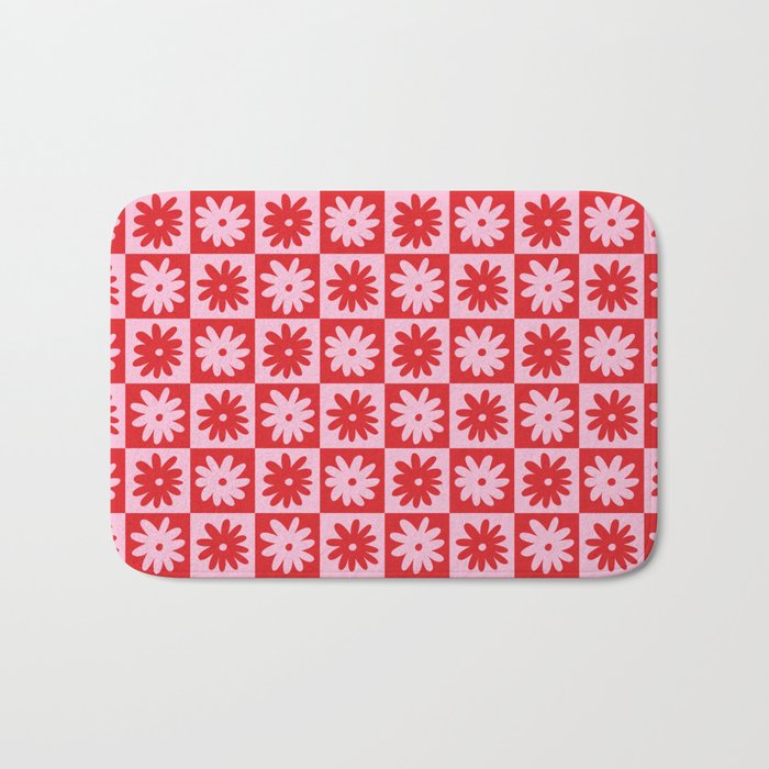 Pink & Red Checkerboard Flower Pattern Bath Mat Gallery Image 1
