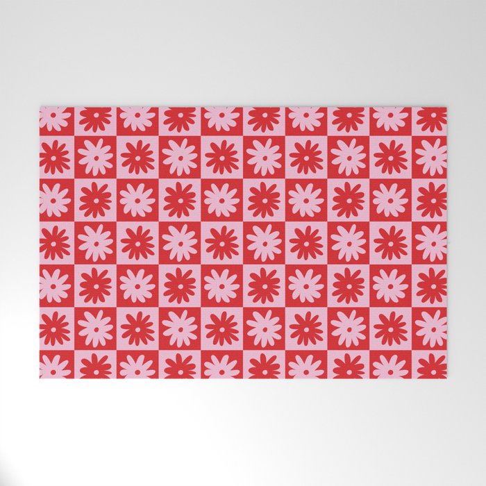 Pink & Red Checkerboard Flower Pattern Welcome Mat Gallery Image 1