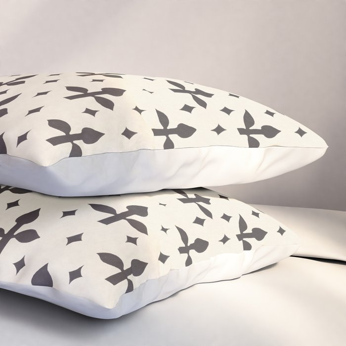 Classic Monochrome Leaf Motif Pillow Sham Gallery Image 3