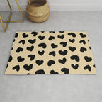 Geometric Hearts pattern black Rug Gallery Image 1