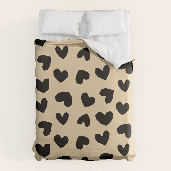 Geometric Hearts pattern black Duvet Cover Gallery Image 1