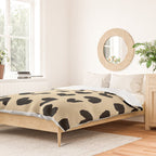 Geometric Hearts pattern black Duvet Cover Gallery Image 2