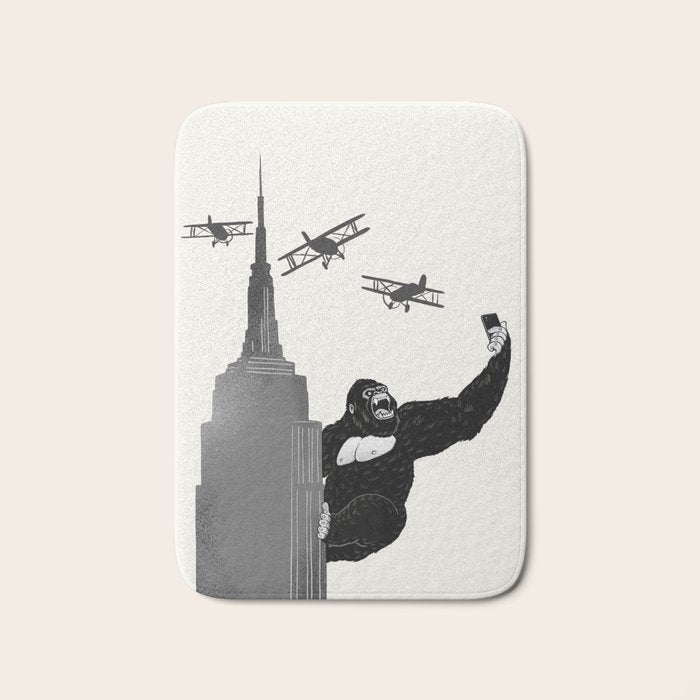 Selfie King Kong Bath Mat Gallery Image 1