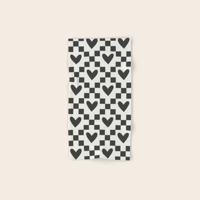 Black and white love heart checkered pattern Bath Towel Gallery Image 1