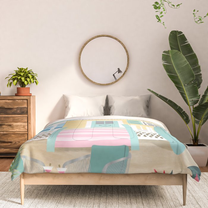 Retro beach house Comforter Gallery Image 3