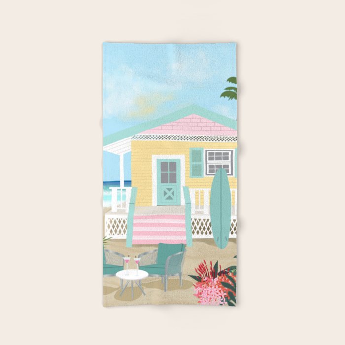 Retro beach house Bath Towel Gallery Image 2