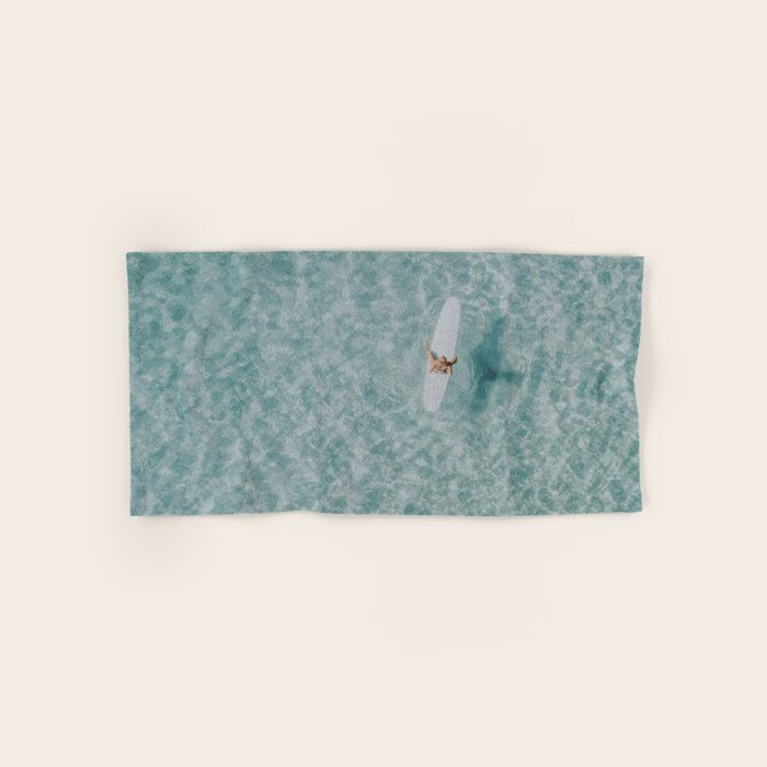 float li Bath Towel Gallery Image 1