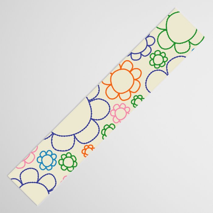 Cheerful Doodle Flowers Retro Floral Pattern Table Runner Gallery Image 3