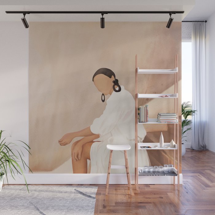 Lady in Waiting Wall Mural Gallery Image 1