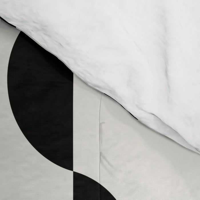 Gwynne Pattern - Black & White Comforter Gallery Image 4