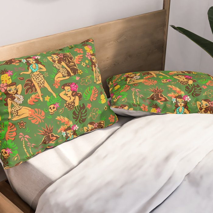 Tiki Temptress on Green Pillow Sham Gallery Image 2